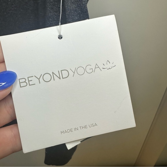 Beyond Yoga Y Tank Top. Size: Medium. Color: Heather Gray. NWT. - Picture 3 of 8
